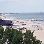 Victoria 3* Mamaia