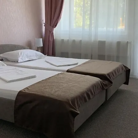 Victoria מלון 3*